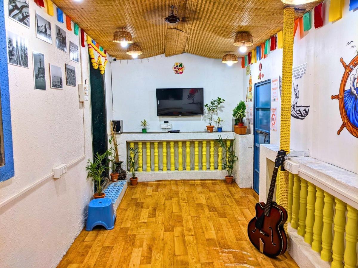 Awaara Backpackers Hostel, Alībāg Zewnętrze zdjęcie