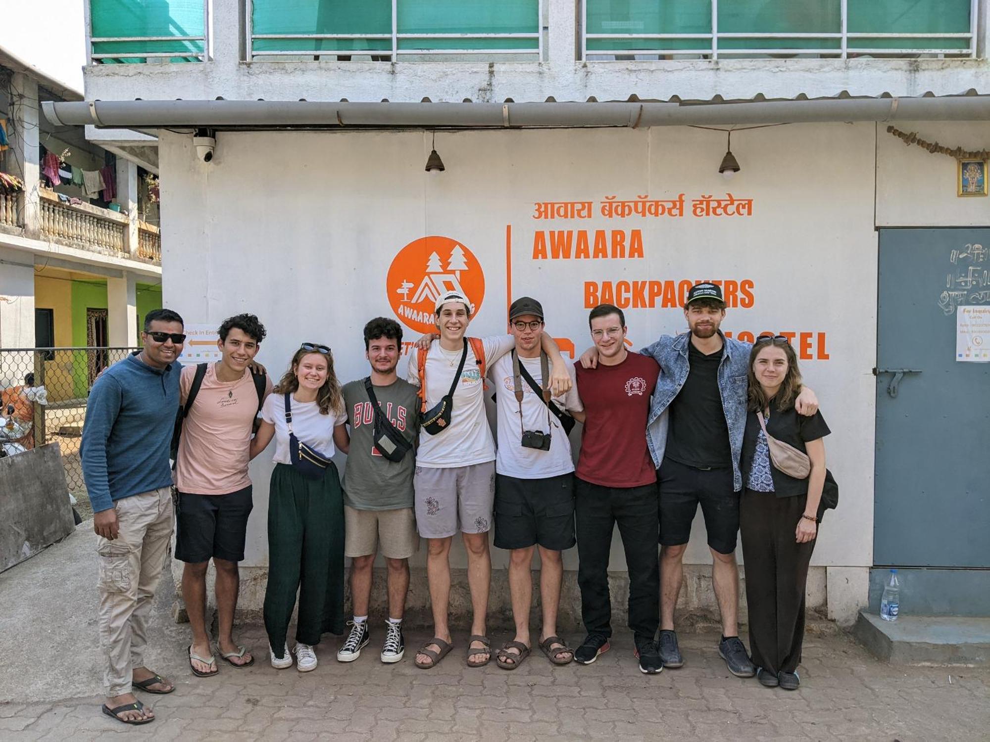 Awaara Backpackers Hostel, Alībāg Zewnętrze zdjęcie
